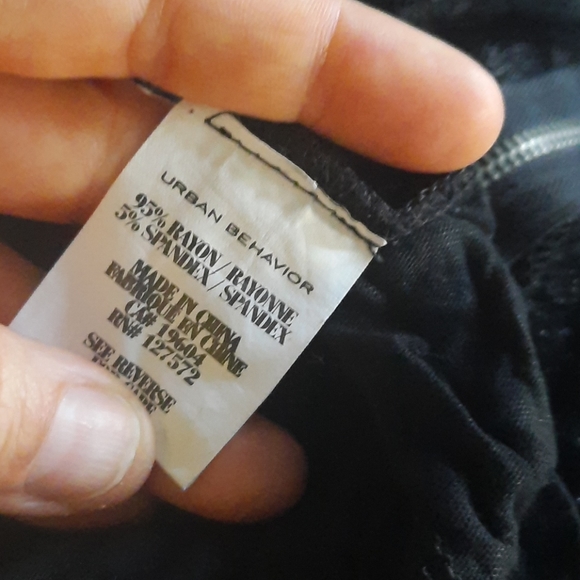 Tee - Picture 6 of 6